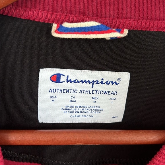 NWT Champion Powerblend Graphic Crew - Picture 5 of 6